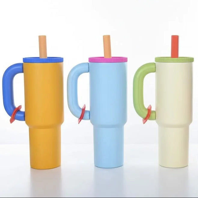 Portable Coffee Mug with Handle and Straw